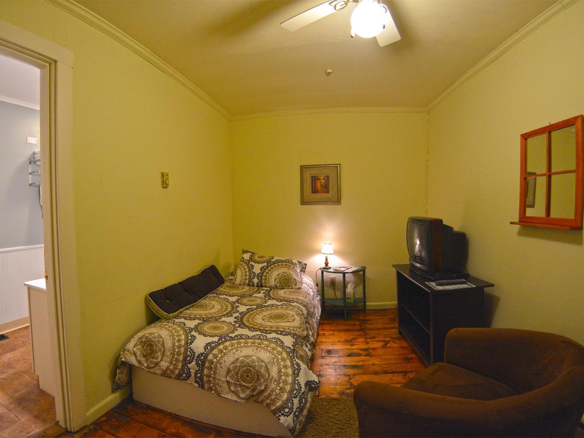 Hyde Away Inn Waitsfield Habitación foto